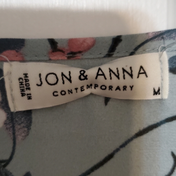 Jon & Anna Sage Green Floral Peplum Blouse Flutter Sleeve,Smocked Waist Sz M - Picture 3 of 6